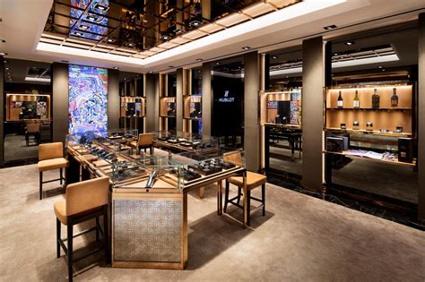 Hublot opens new Macau boutique 